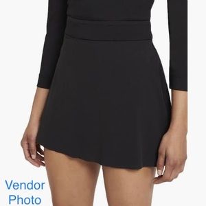 Nike Flex UV Ace Women’s 15” Golf Skirt Skort (Black, XL)